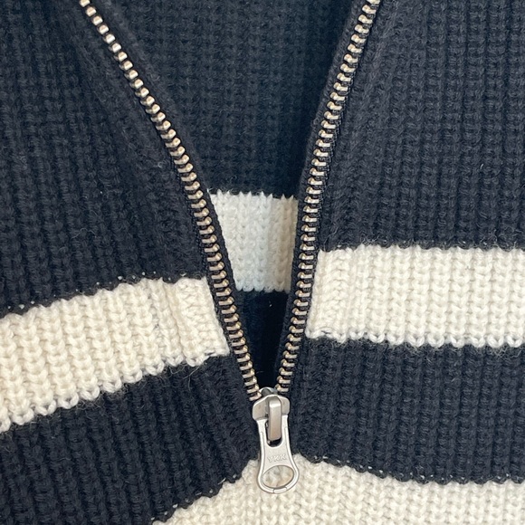 & Other Stories Oversized Striped Half Zip Sweater in Black & White Size M - Picture 3 of 7